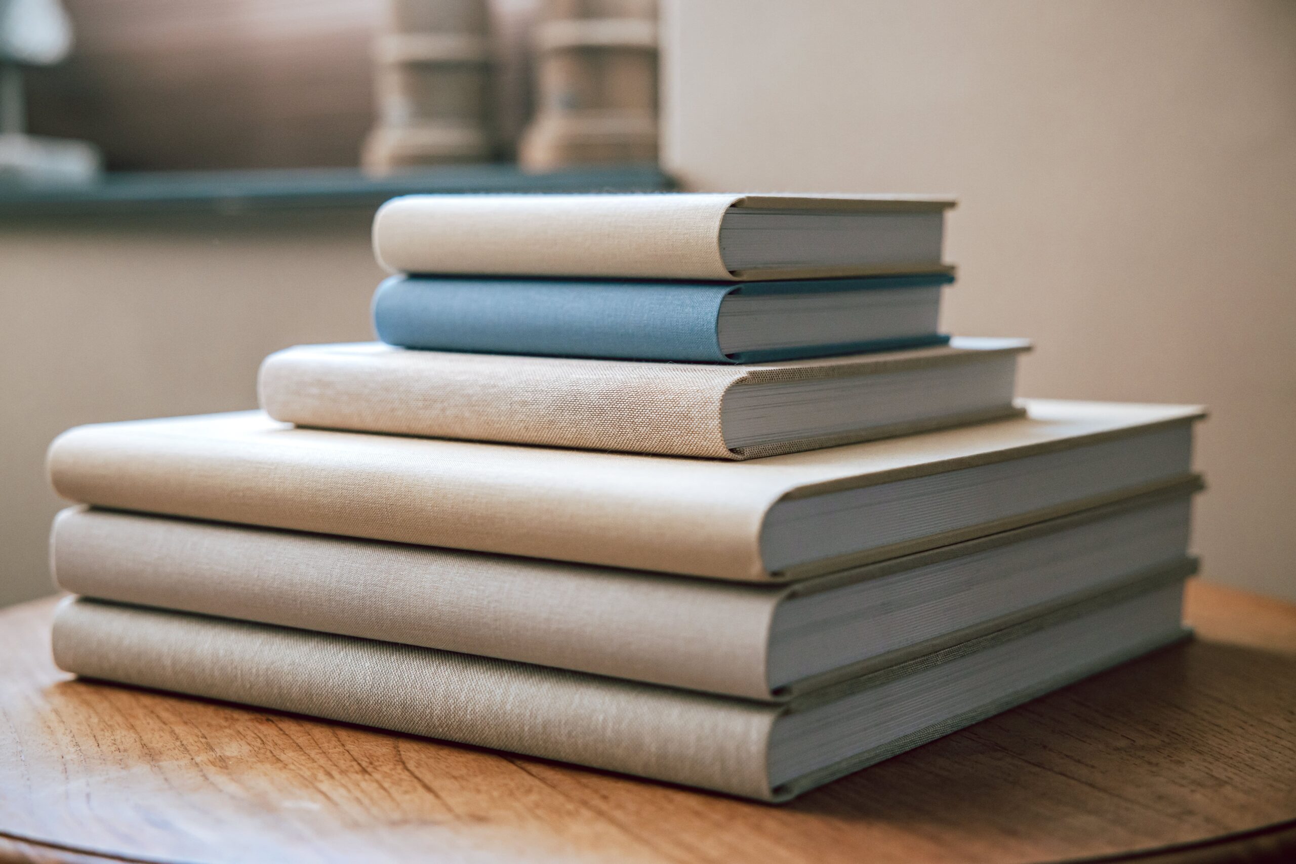 Luxe handgemaakt trouwalbum exclusieve materialen uniek design